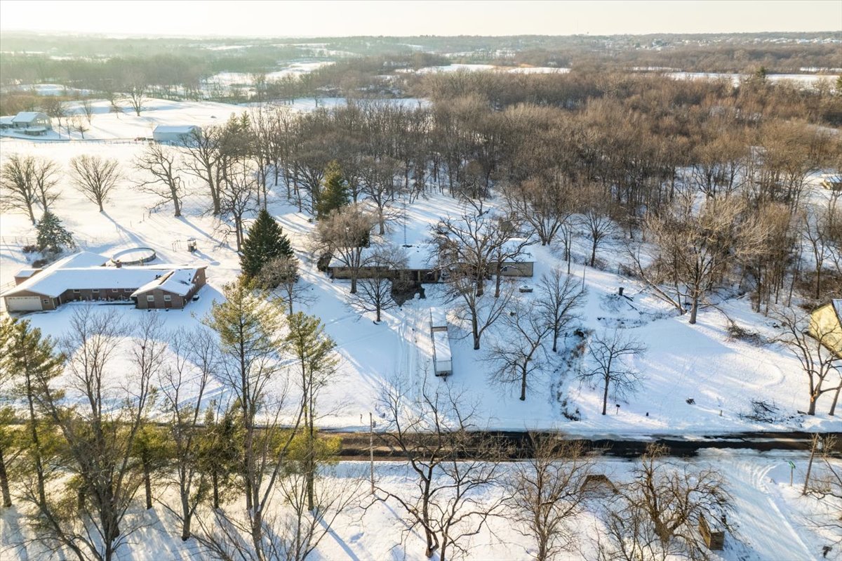 8710 N 2100 East Road, Downs, IL 61736