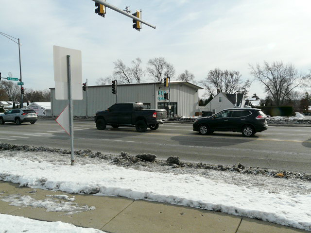 131 E Rollins Road, Round Lake Beach, IL 60073