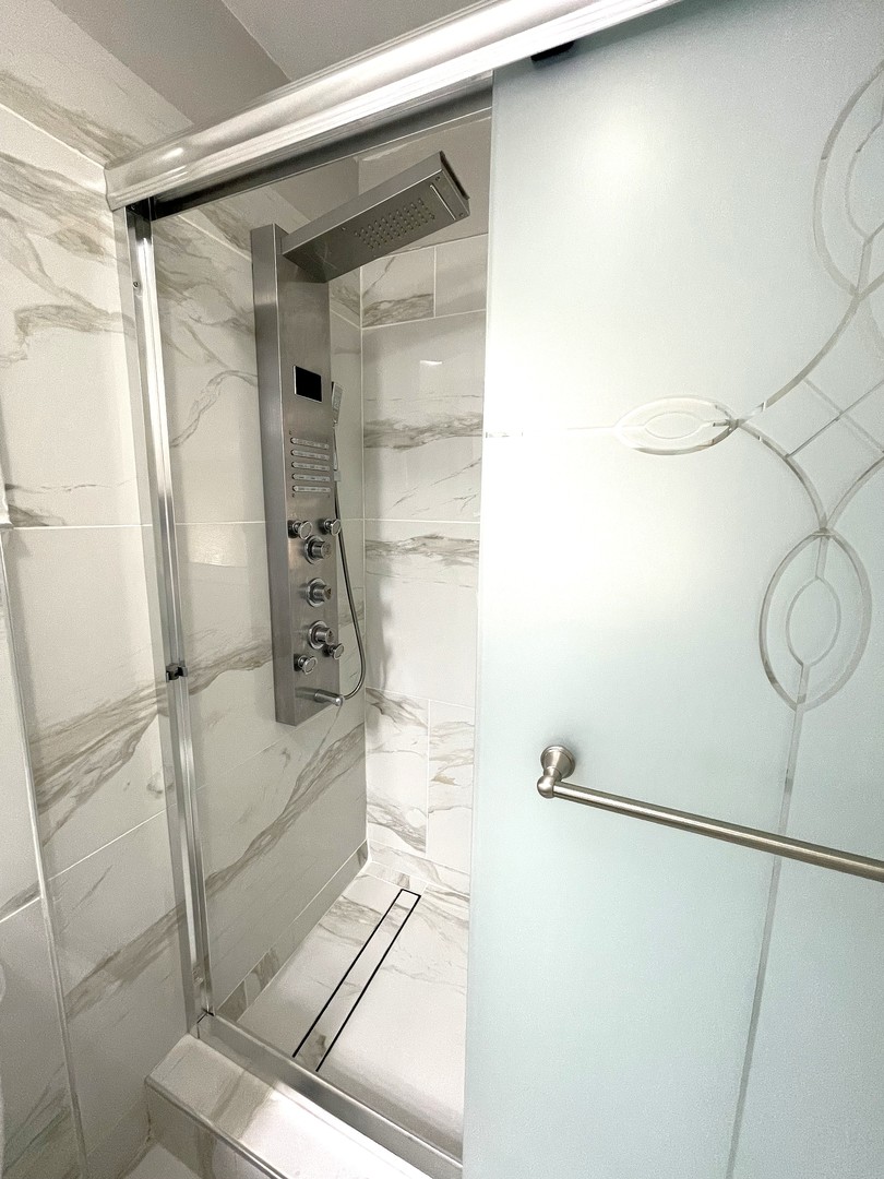 16058 S Gougar Road, Homer Glen, IL 60491