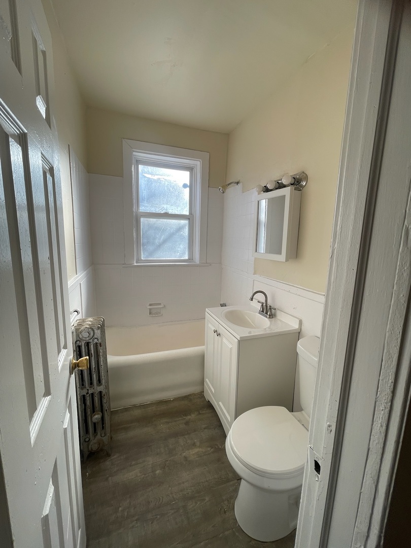 7029 S Indiana Avenue #2E, Chicago, IL 60637