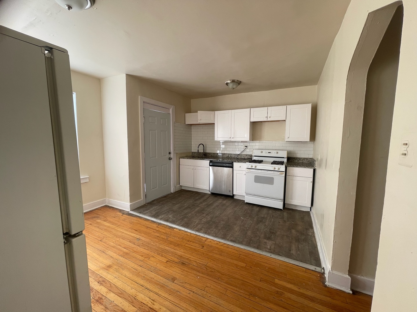 7029 S Indiana Avenue #2E, Chicago, IL 60637