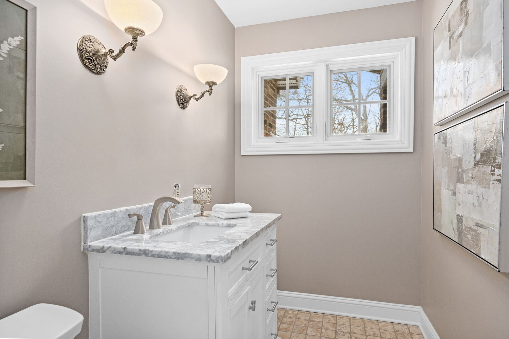 7S460 Donwood Drive, Naperville, IL 60540