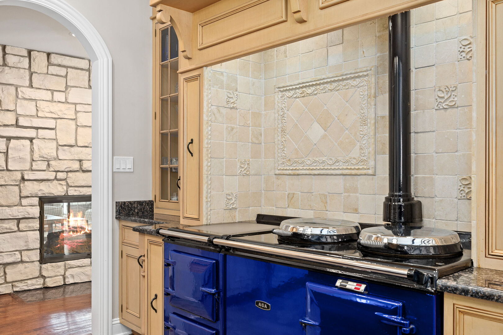 7S460 Donwood Drive, Naperville, IL 60540