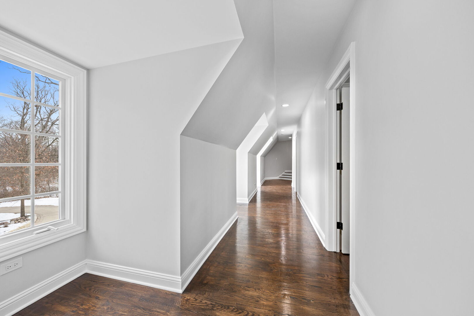 7S460 Donwood Drive, Naperville, IL 60540