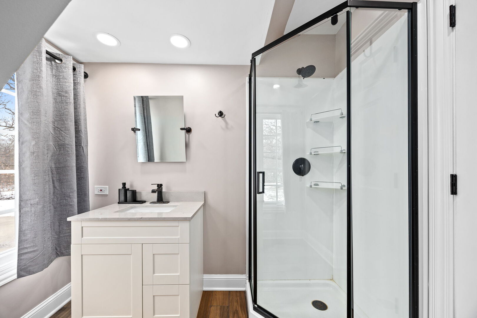 7S460 Donwood Drive, Naperville, IL 60540