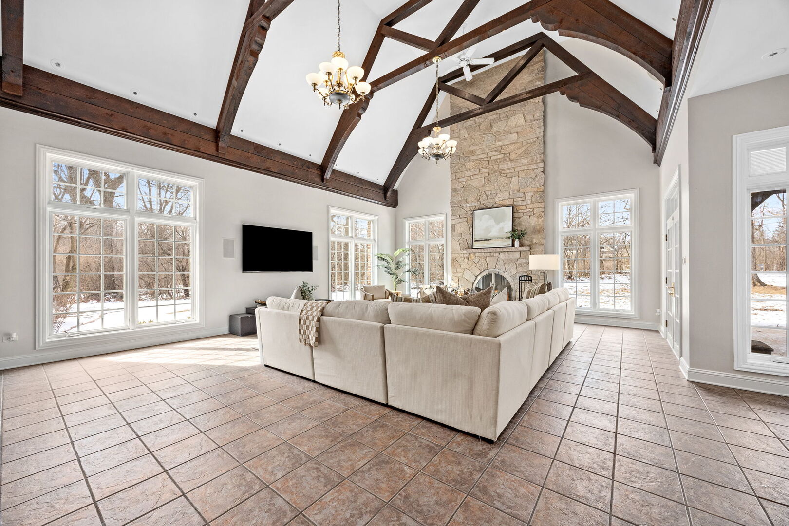 7S460 Donwood Drive, Naperville, IL 60540