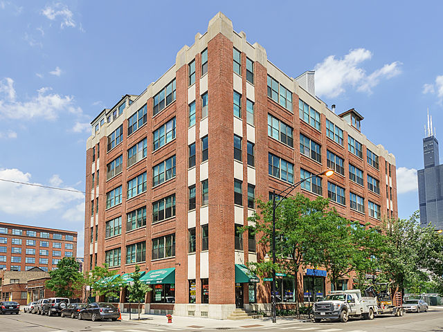 812 W Van Buren Street #2D, Chicago, IL 60607