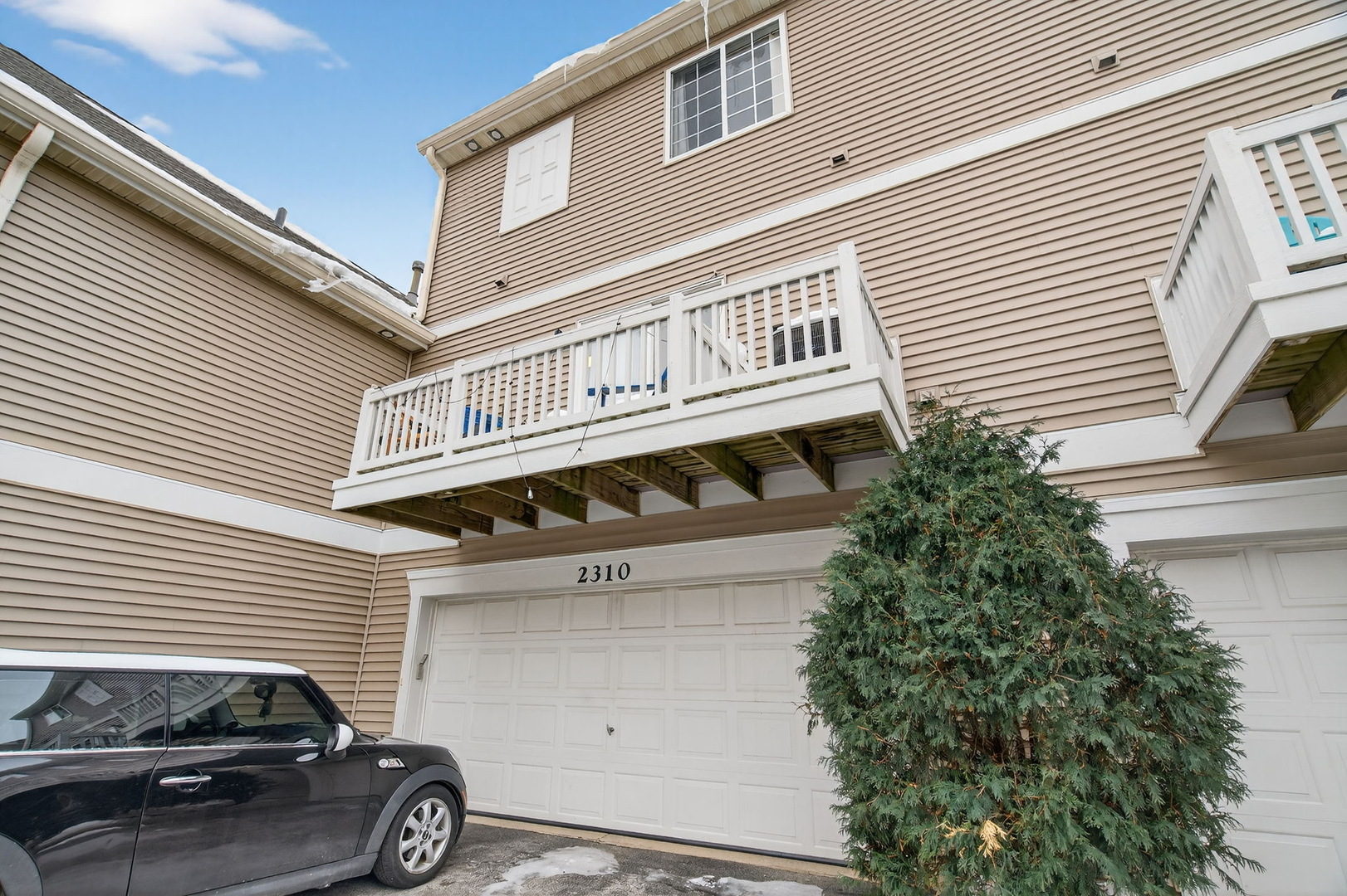 2310 Twilight Drive, Aurora, IL 60503