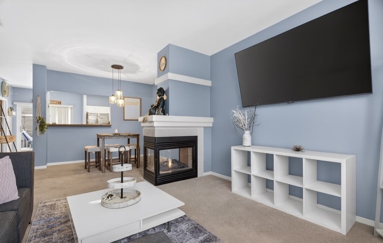 2310 Twilight Drive, Aurora, IL 60503