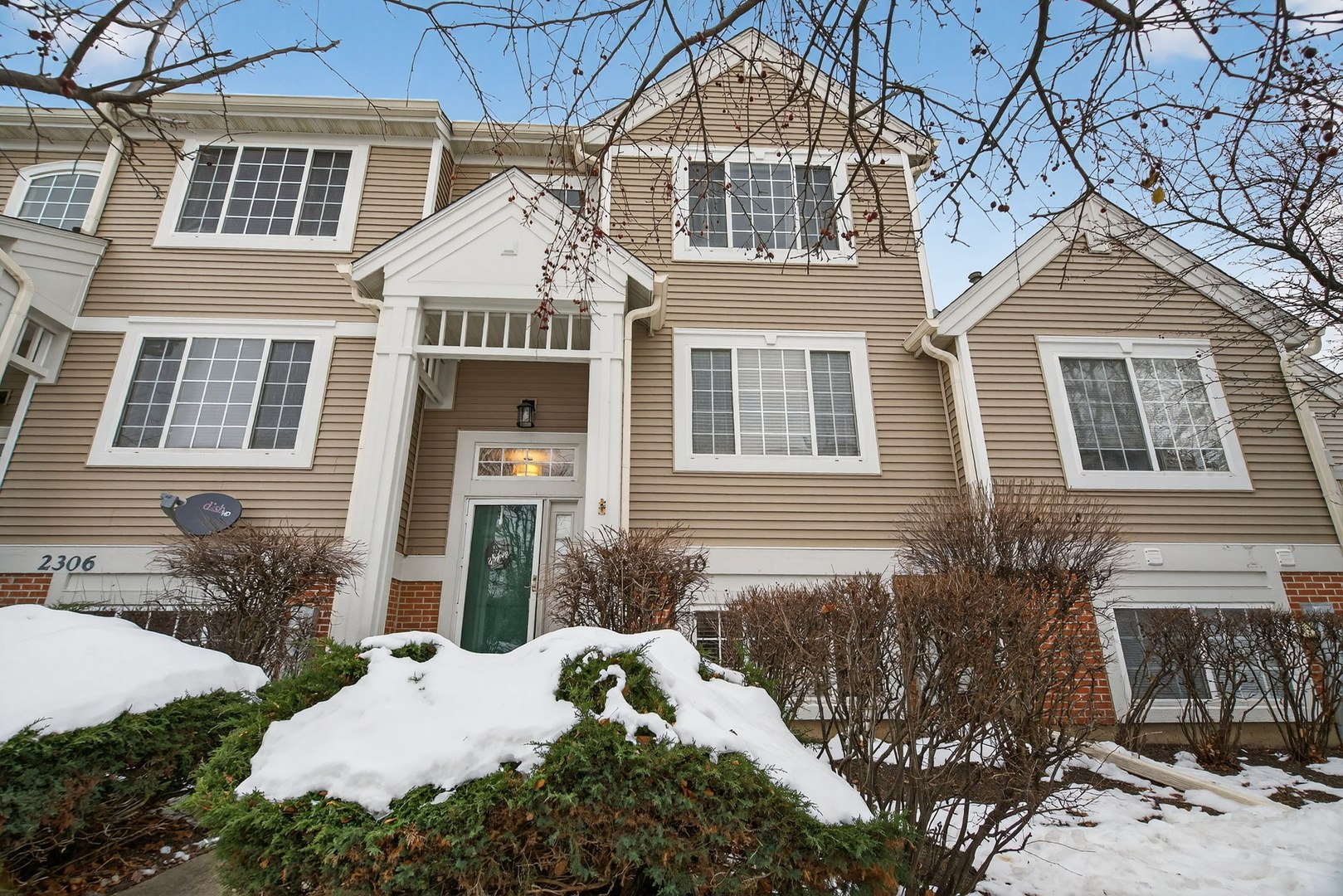 2310 Twilight Drive, Aurora, IL 60503