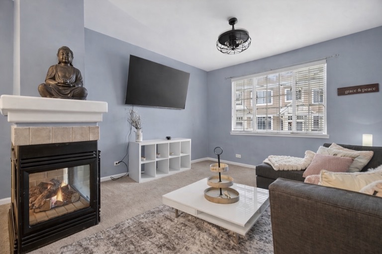 2310 Twilight Drive, Aurora, IL 60503