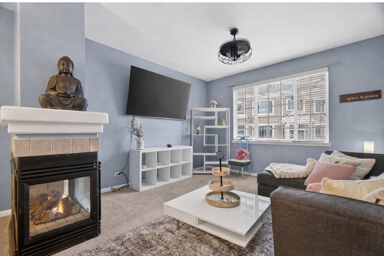 2310 Twilight Drive, Aurora, IL 60503