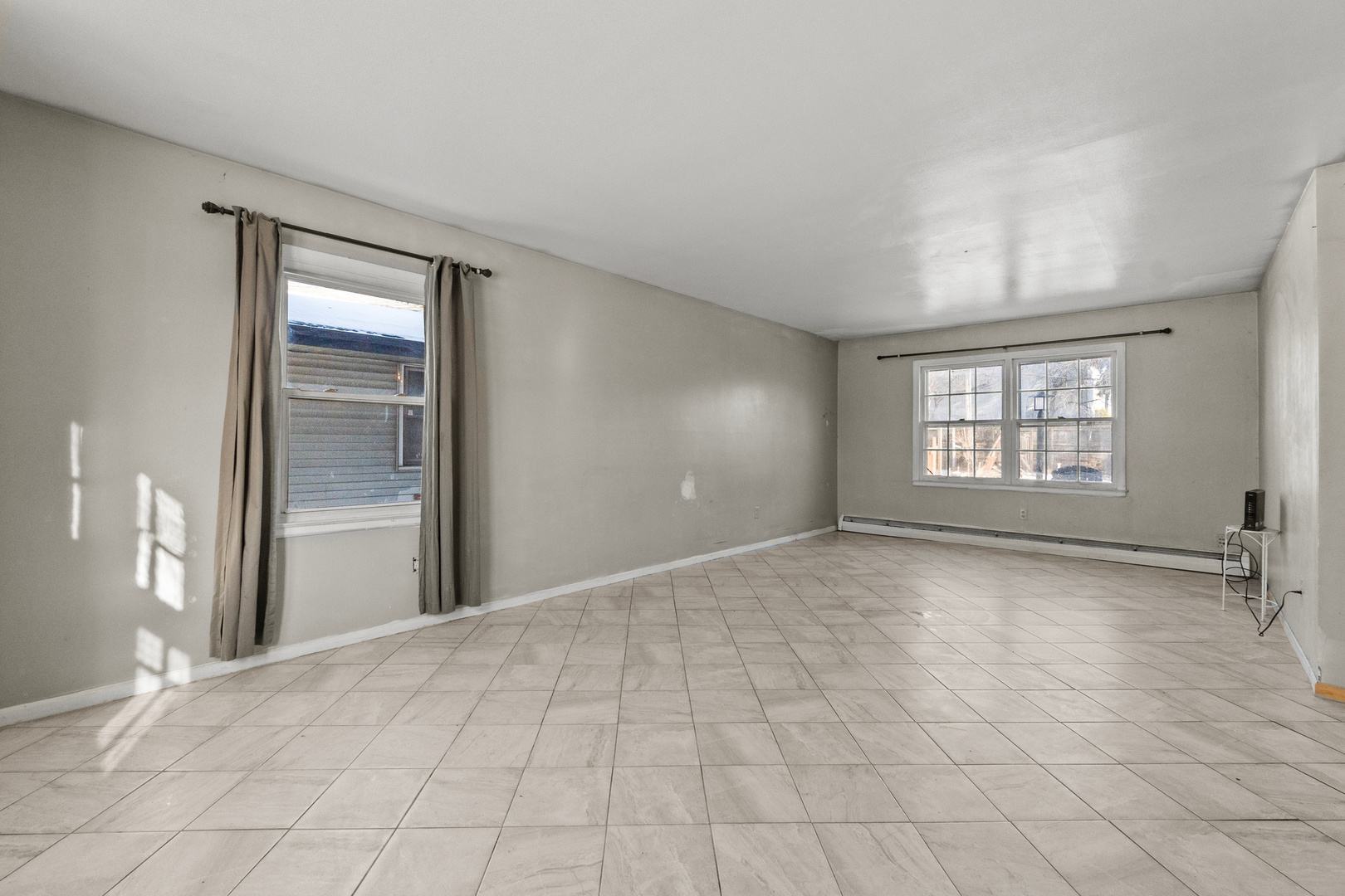 414 Bellarmine Drive, Joliet, IL 60436