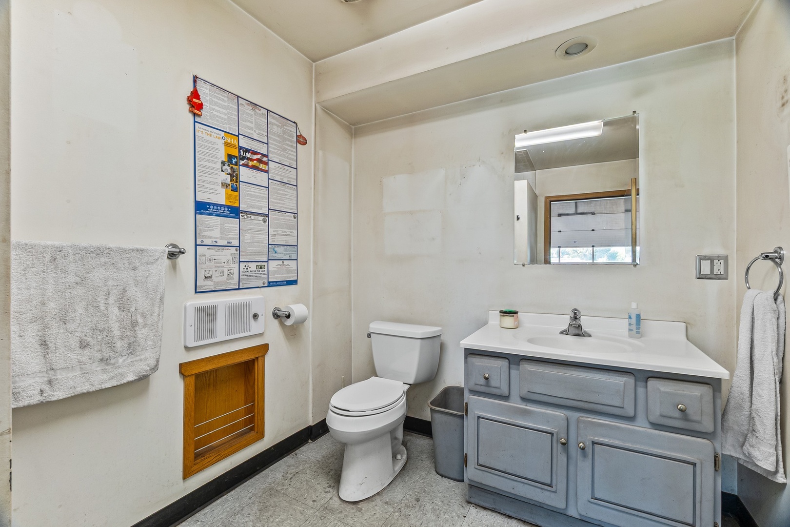 525 S Dixie Highway, Beecher, IL 60401