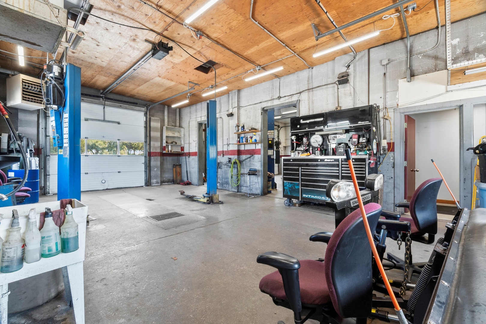 525 S Dixie Highway, Beecher, IL 60401