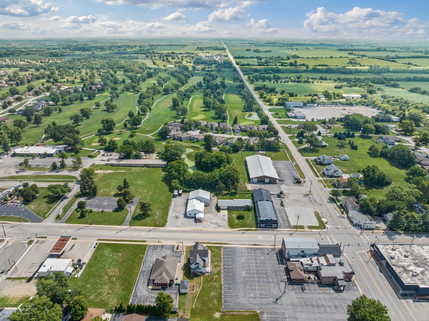 525 S Dixie Highway, Beecher, IL 60401