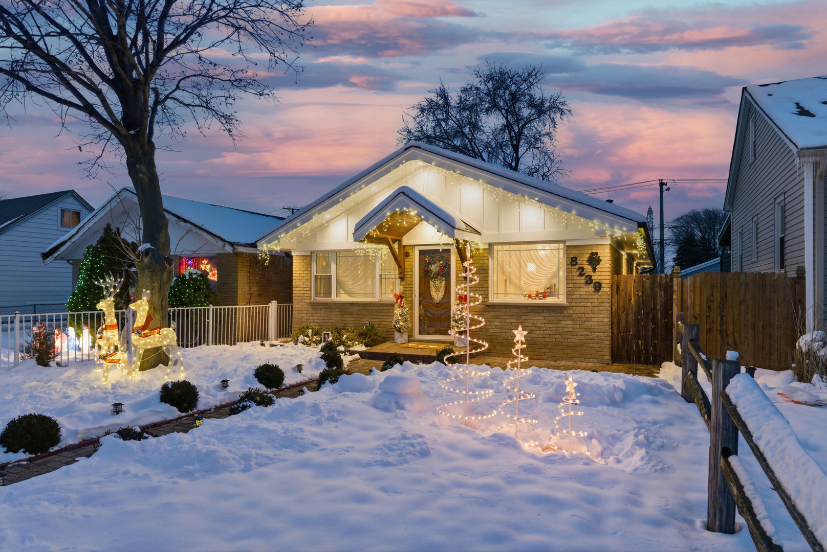 8239 Sayre Avenue, Burbank, IL 60459