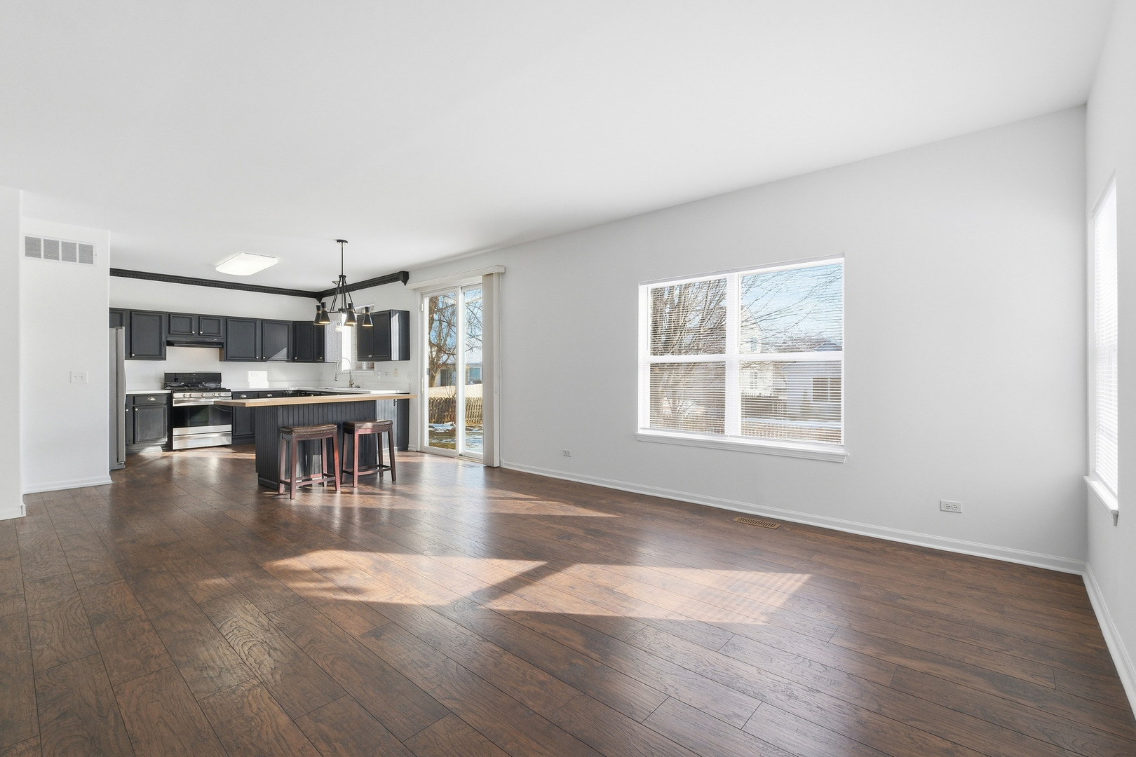 213 Switchgrass Drive, Round Lake, IL 60073