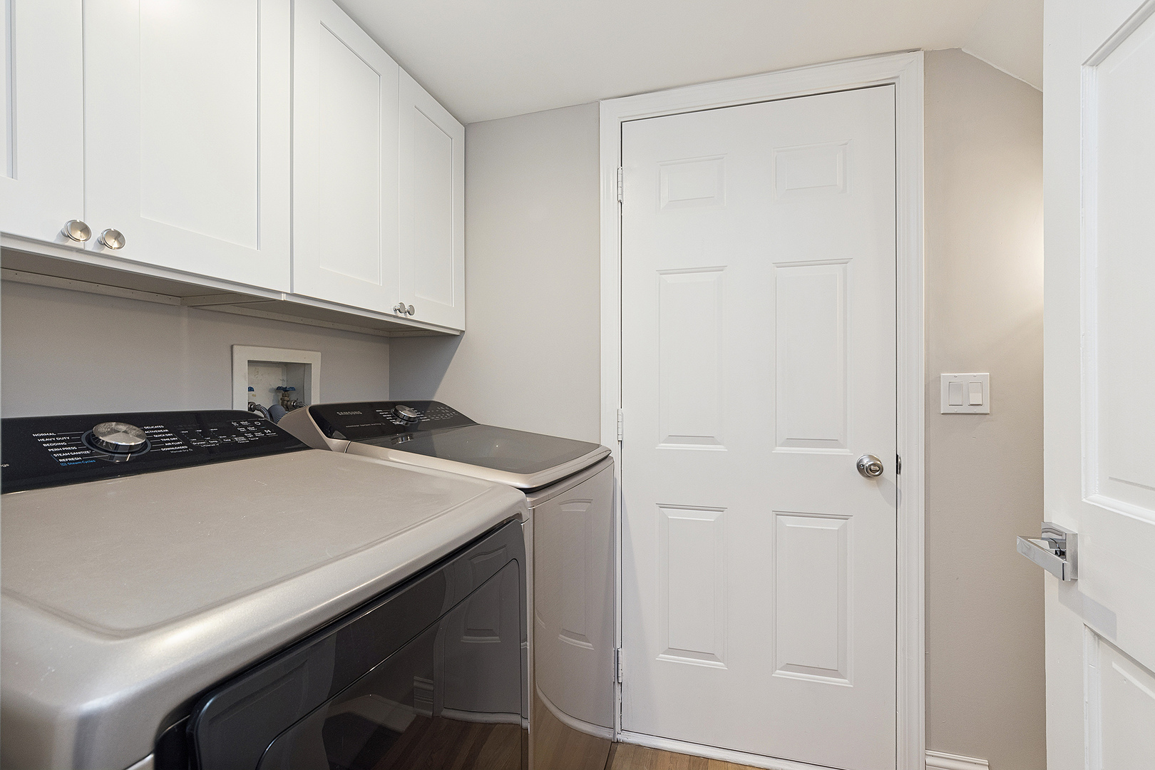 4711 Snapjack Circle, Naperville, IL 60564