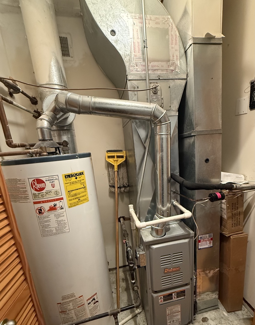 4925 S Forrestville Avenue #3S, Chicago, IL 60615