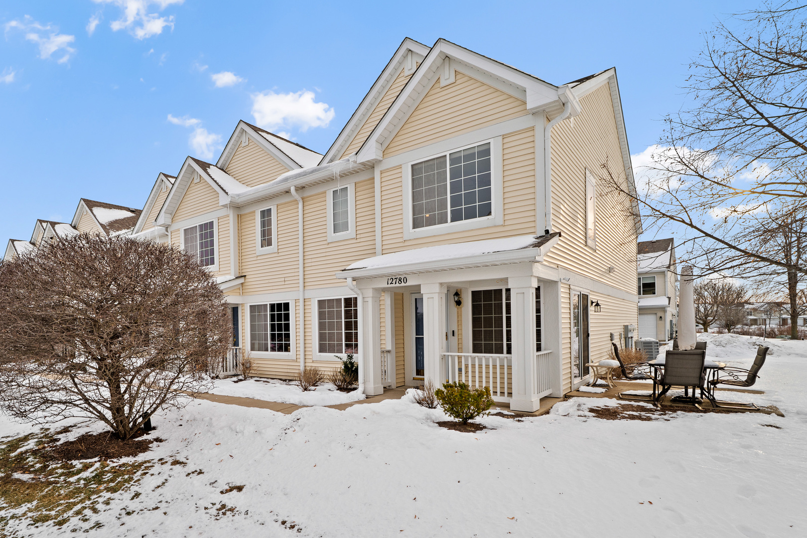 12780 W Wakefield Drive, Beach Park, IL 60083