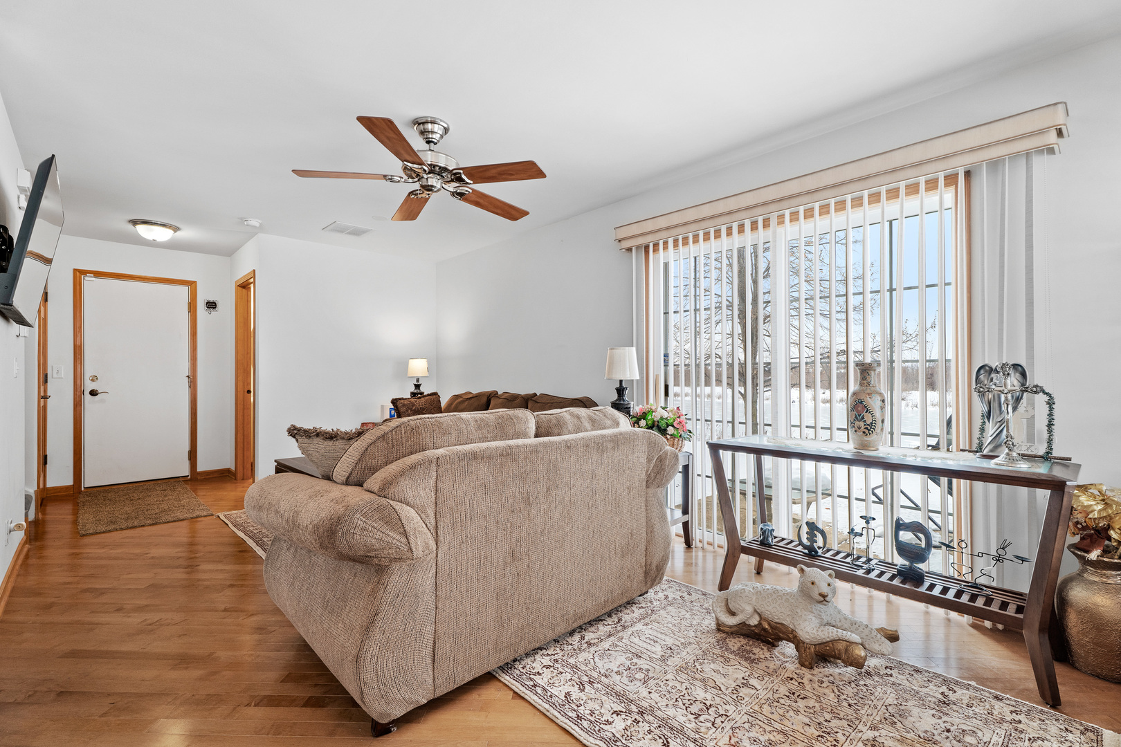 12780 W Wakefield Drive, Beach Park, IL 60083