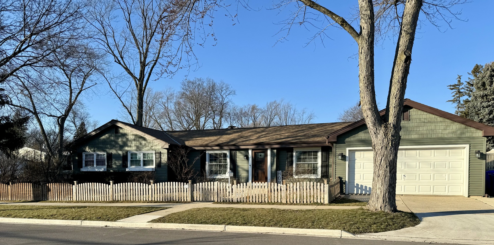 1521 Childs Street, Wheaton, IL 60187