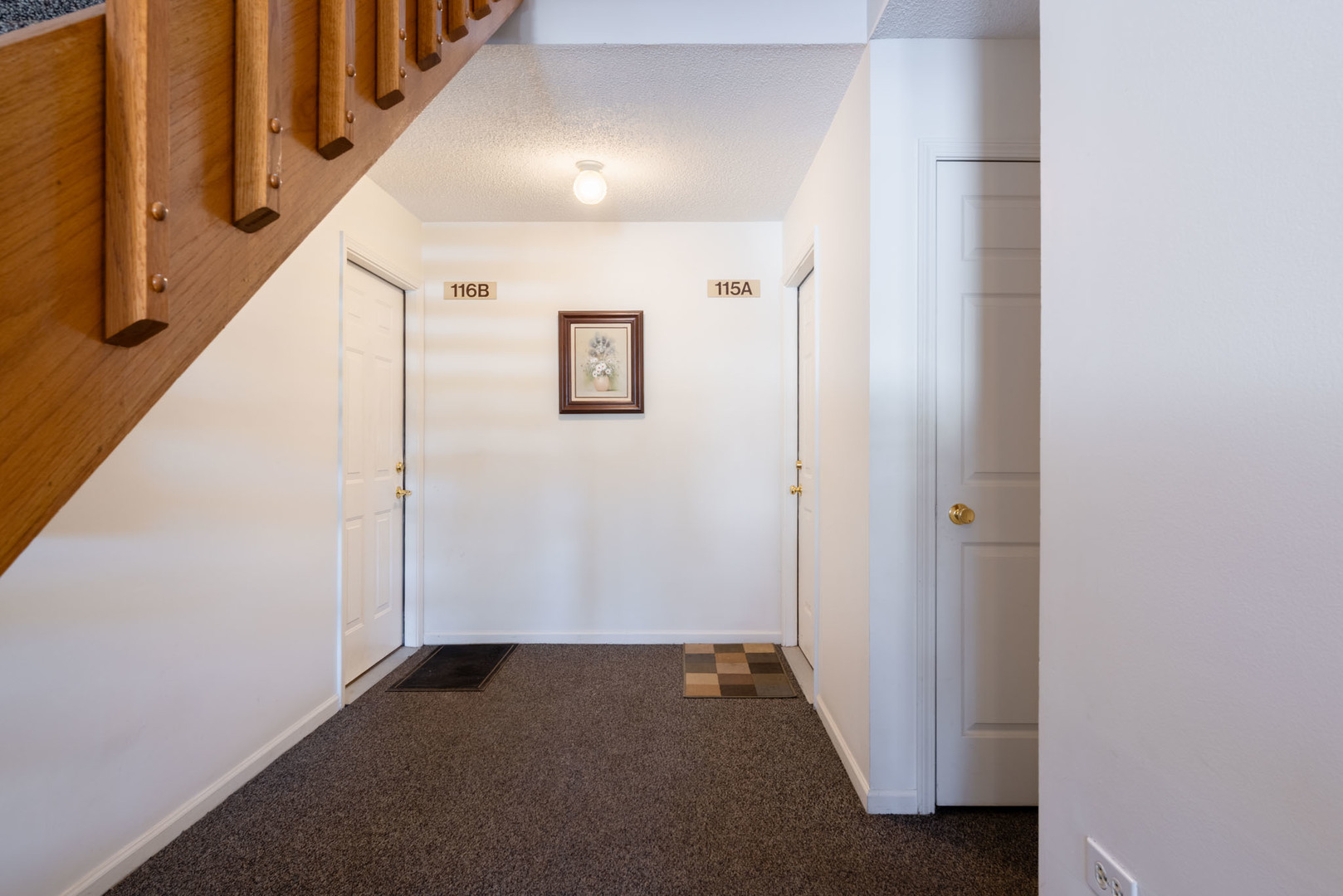 32 W Fern Court #116B, Palatine, IL 60067