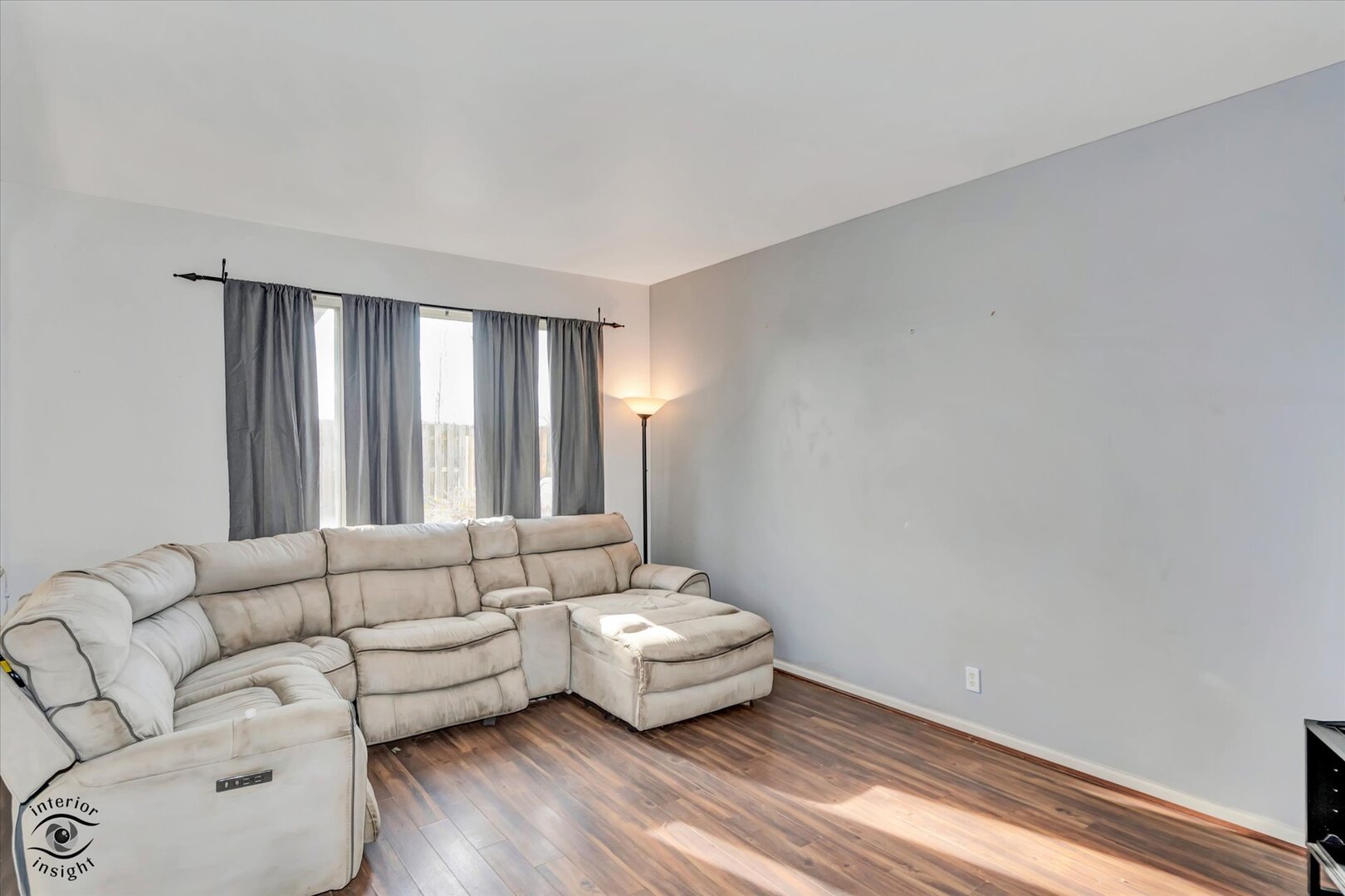 1831 S Wentworth Circle, Romeoville, IL 60446