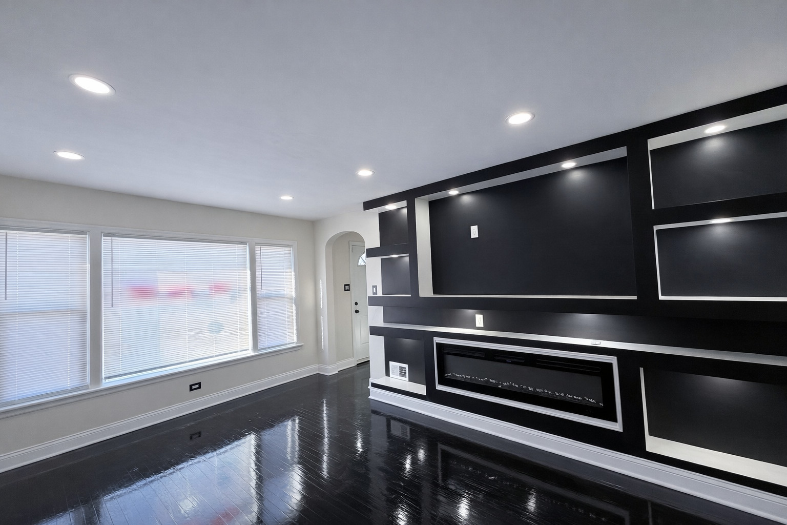 14233 S UNION Avenue, Riverdale, IL 60827