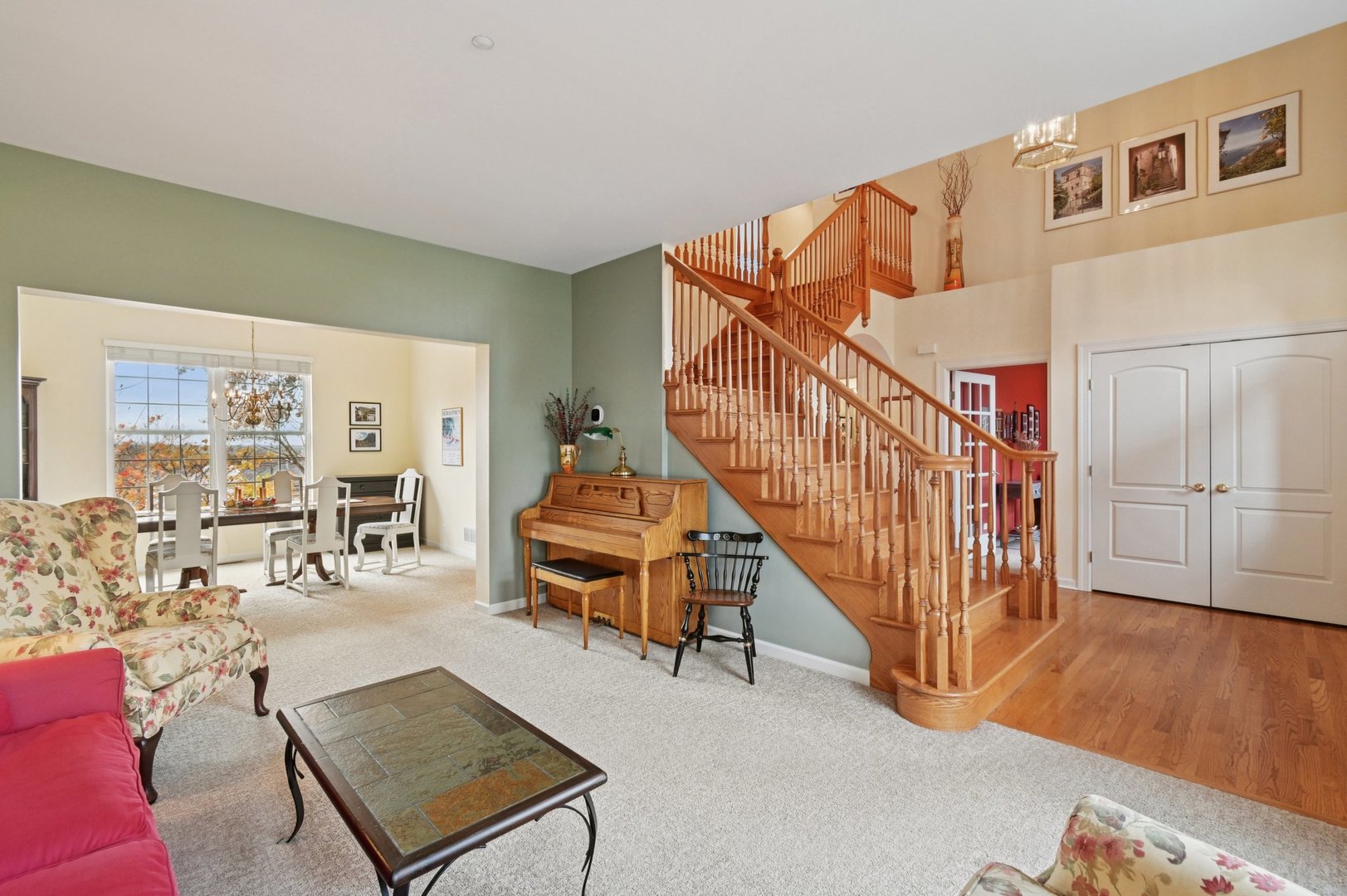 1345 Westley Lane, West Dundee, IL 60118