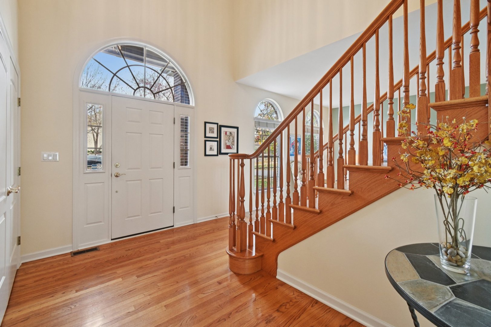 1345 Westley Lane, West Dundee, IL 60118