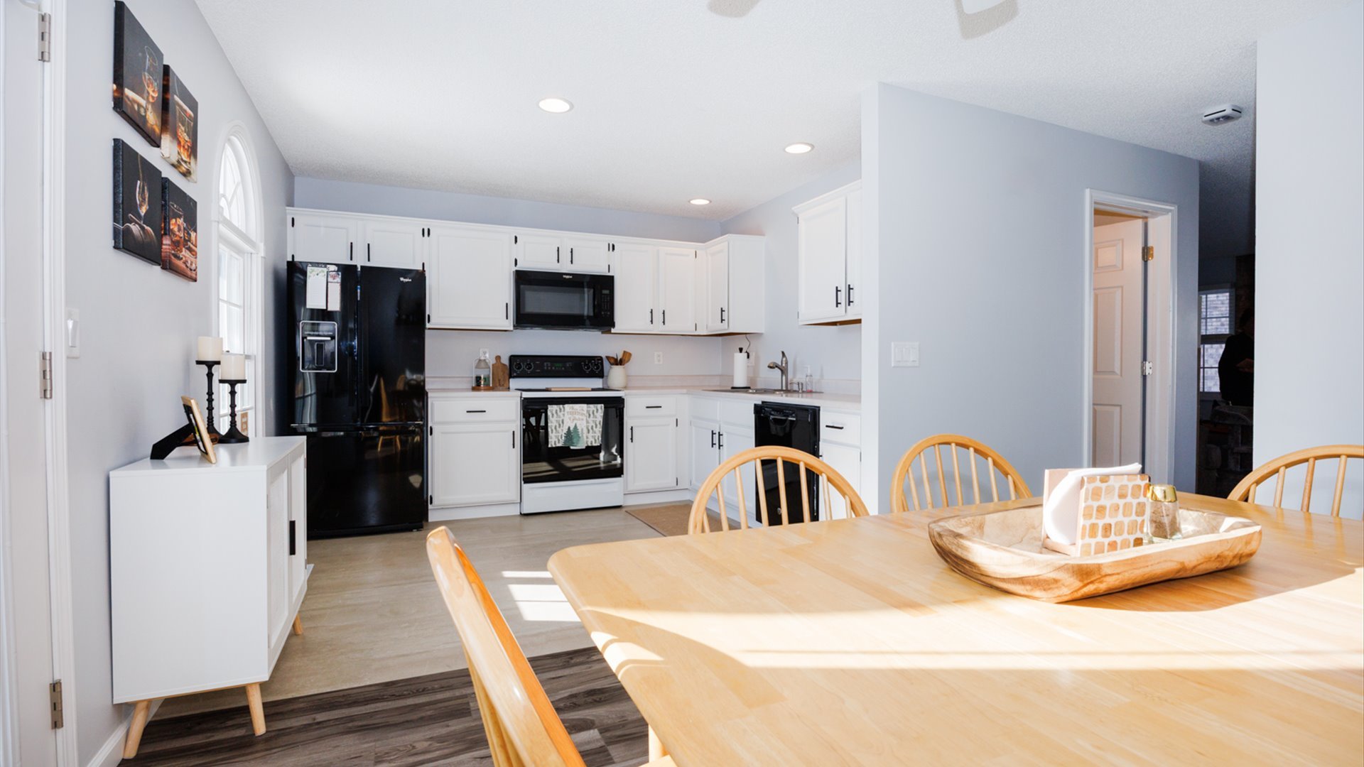 903 N Linden Street #205, Normal, IL 61761