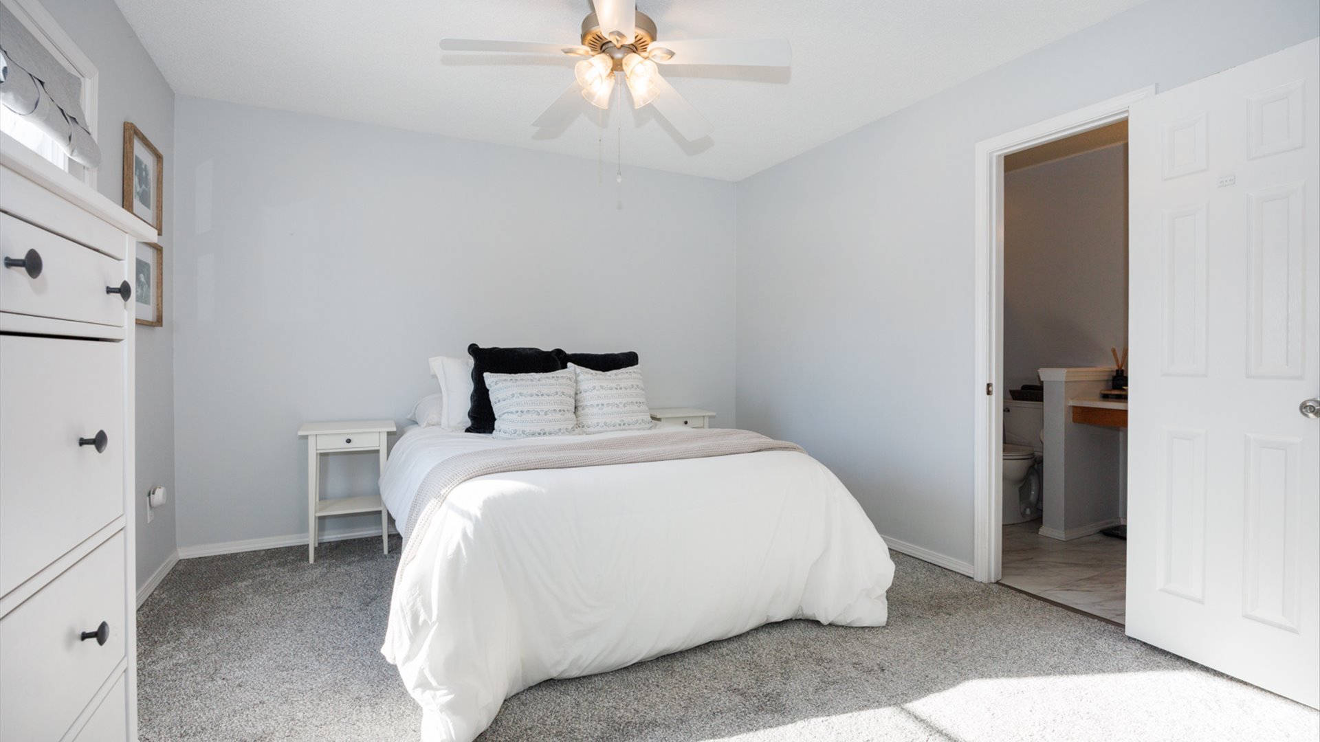 903 N Linden Street #205, Normal, IL 61761