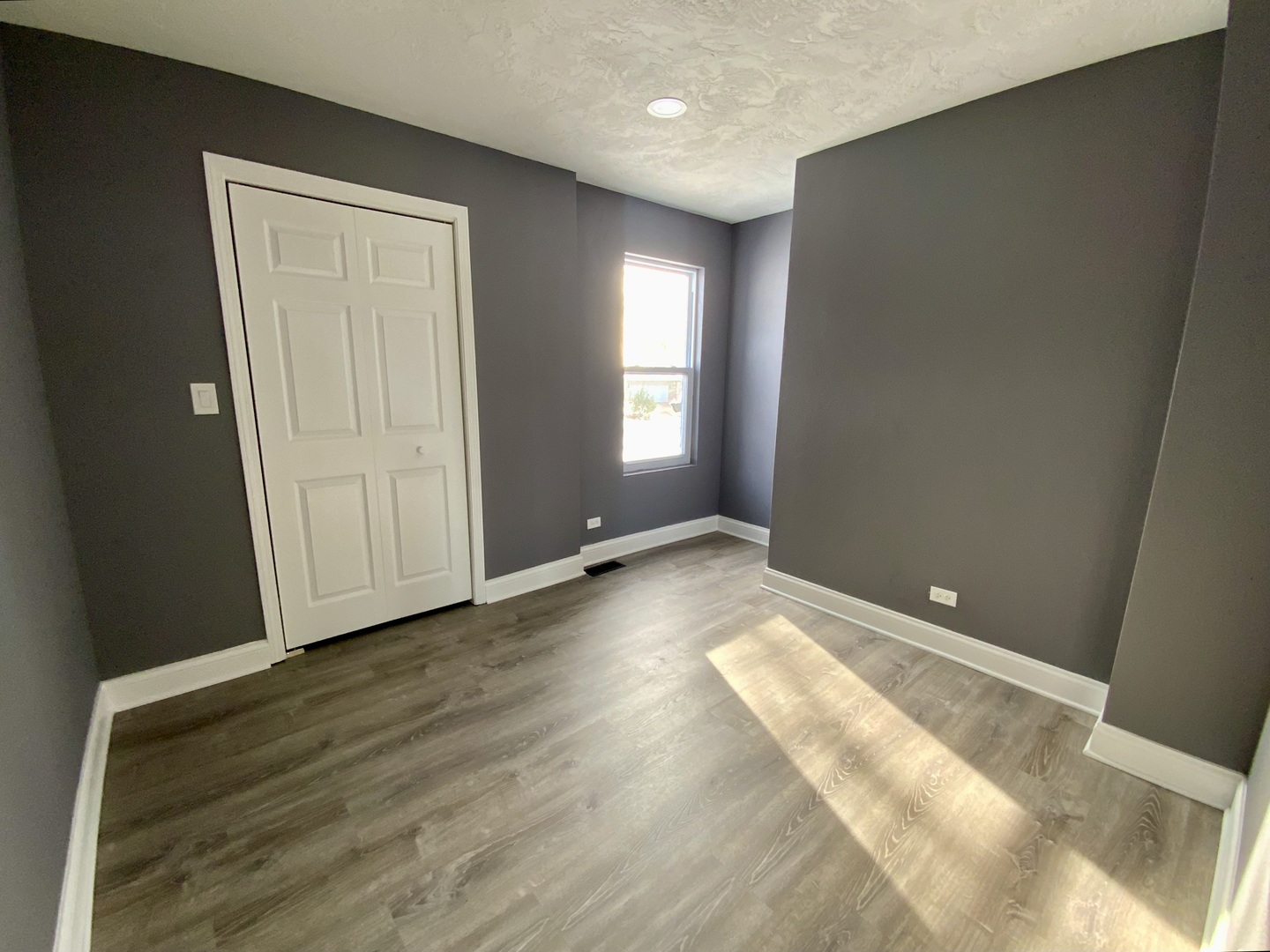 4014 Ridge Road, Zion, IL 60099