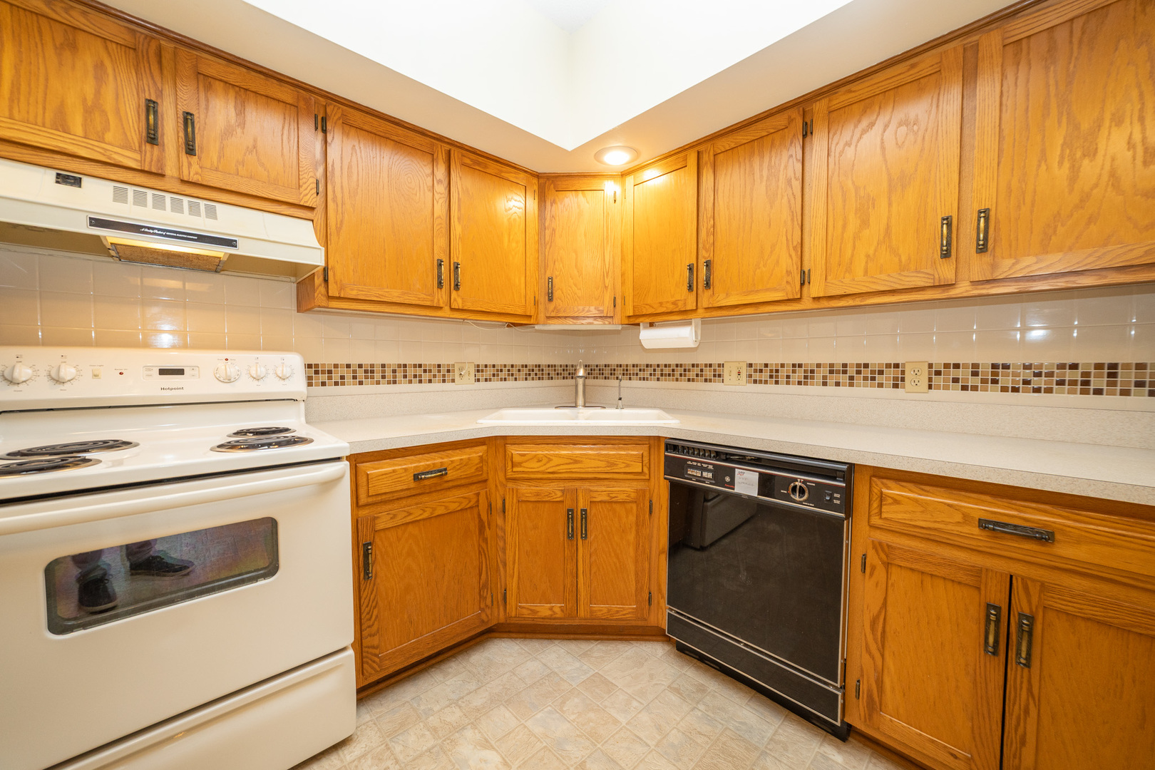 3111 Ingalls Avenue #1B, Joliet, IL 60435