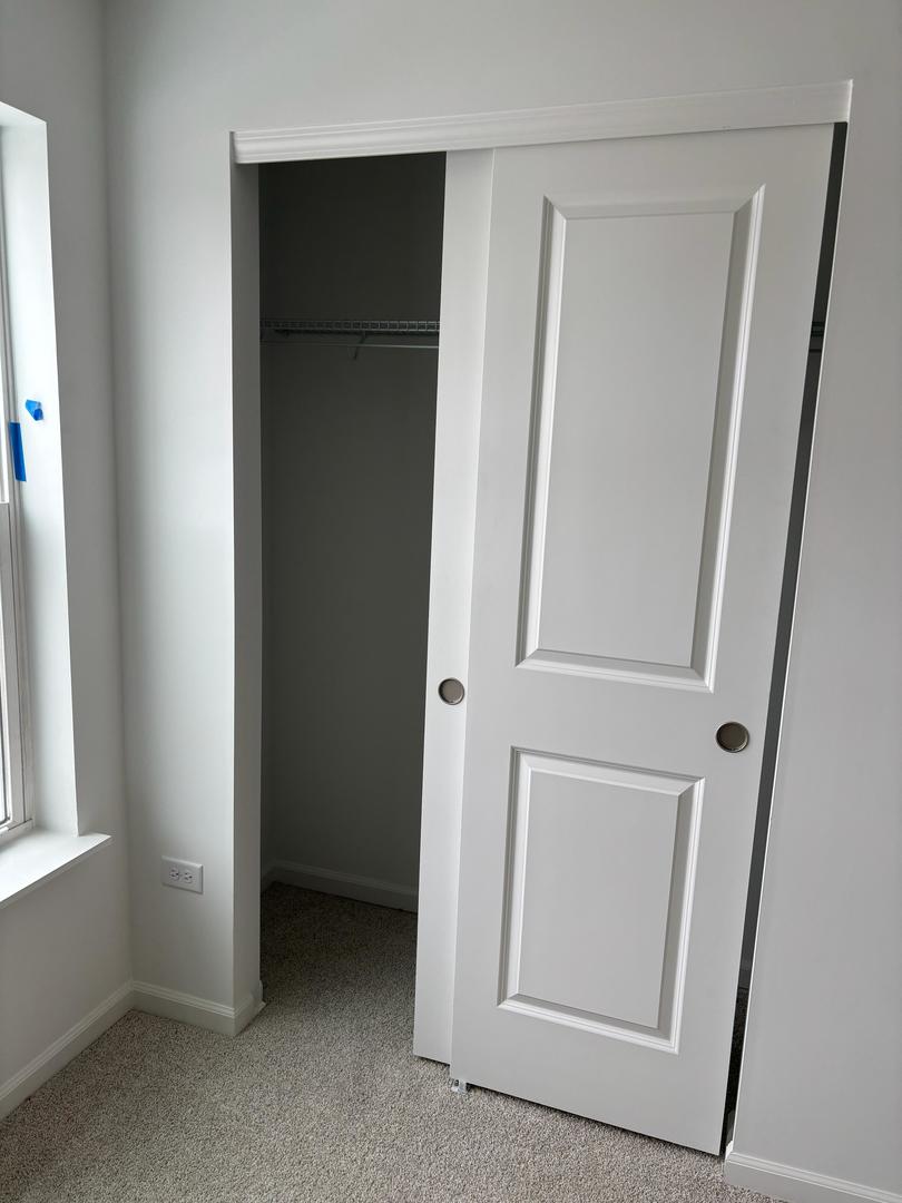 450 Hathaway Lane #450, Oswego, IL 60543