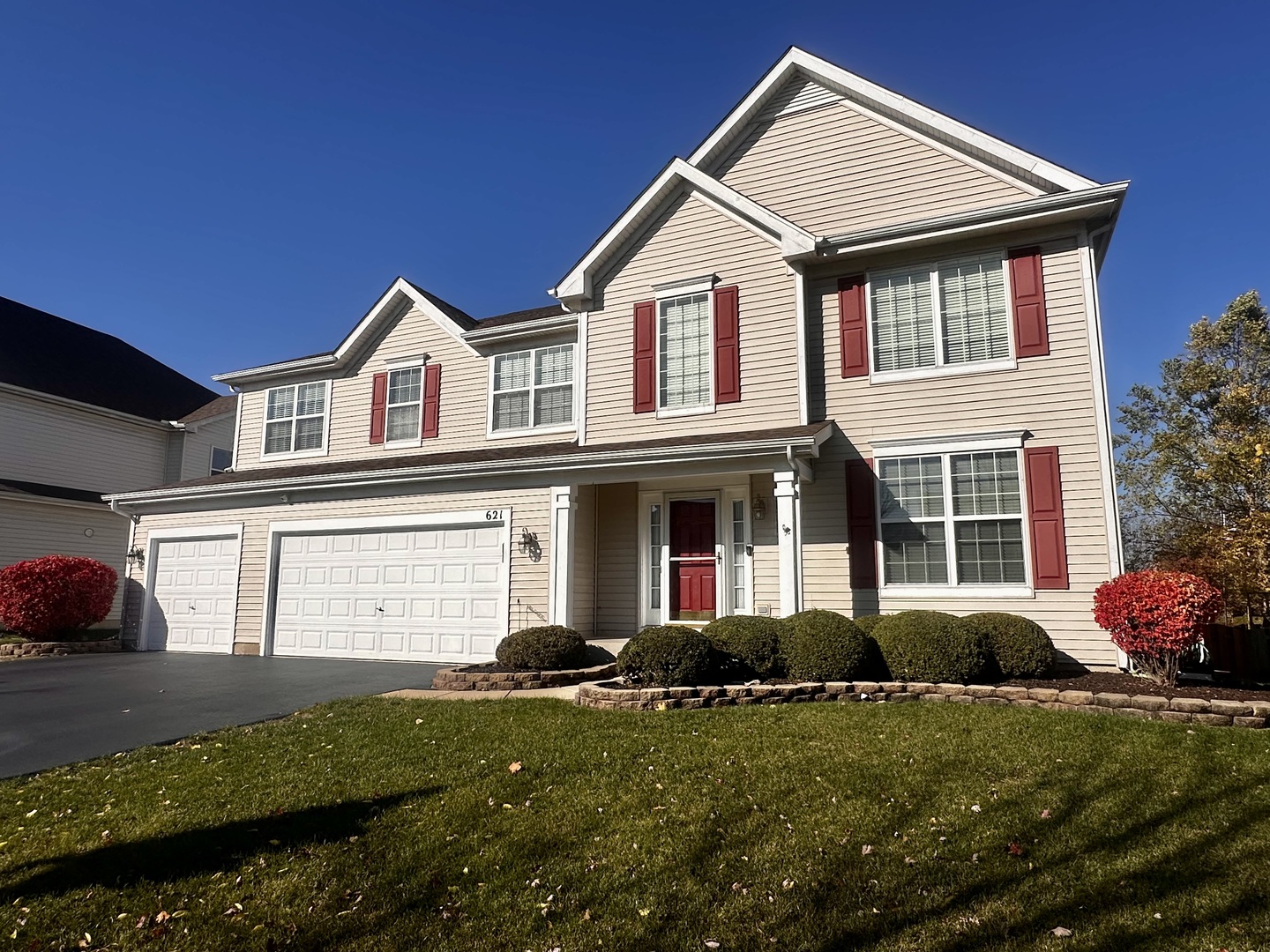 621 Mansfield Way, Oswego, IL 60543