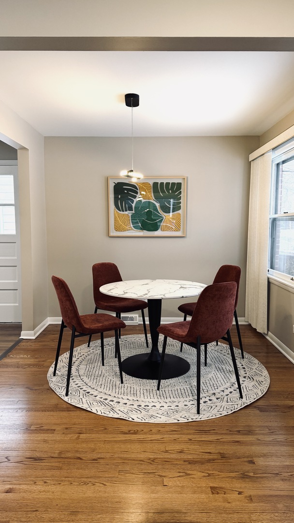 9323 S 80th Court, Hickory Hills, IL 60457