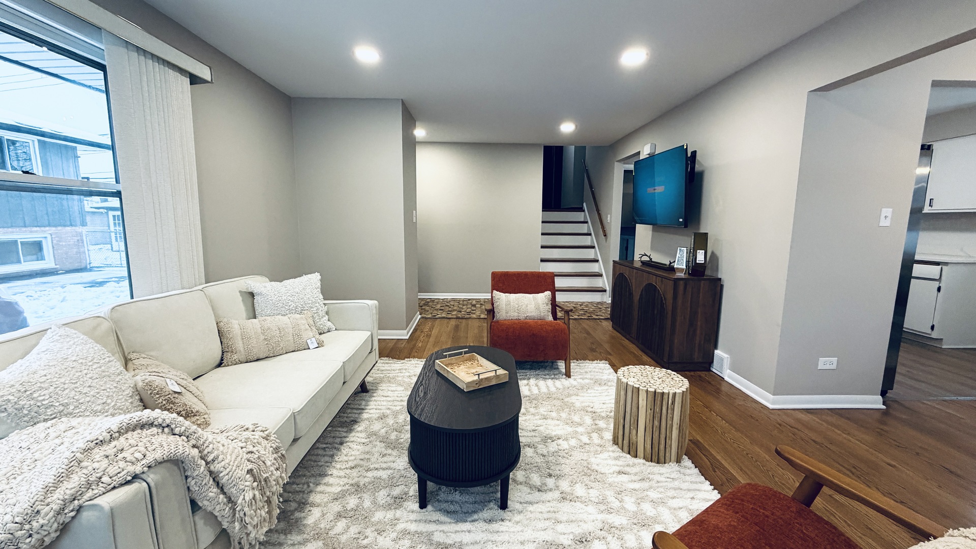 9323 S 80th Court, Hickory Hills, IL 60457