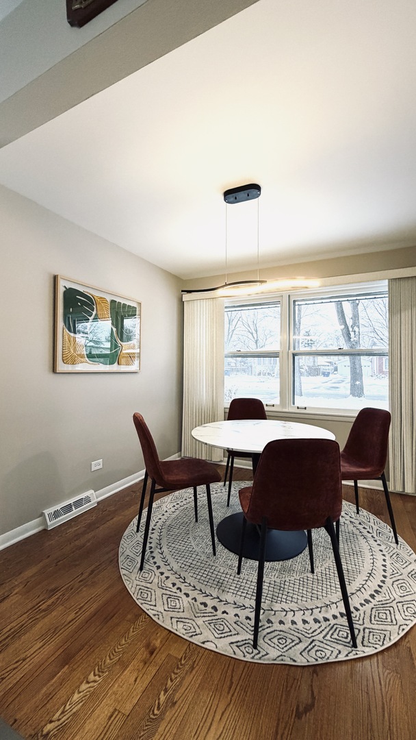 9323 S 80th Court, Hickory Hills, IL 60457