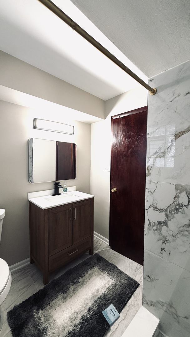 9323 S 80th Court, Hickory Hills, IL 60457