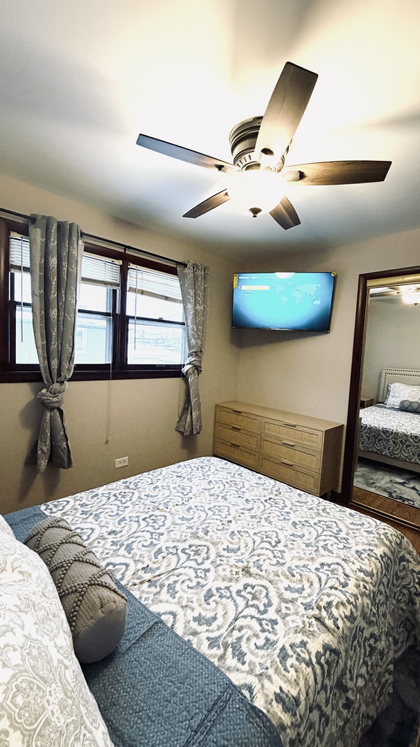 9323 S 80th Court, Hickory Hills, IL 60457