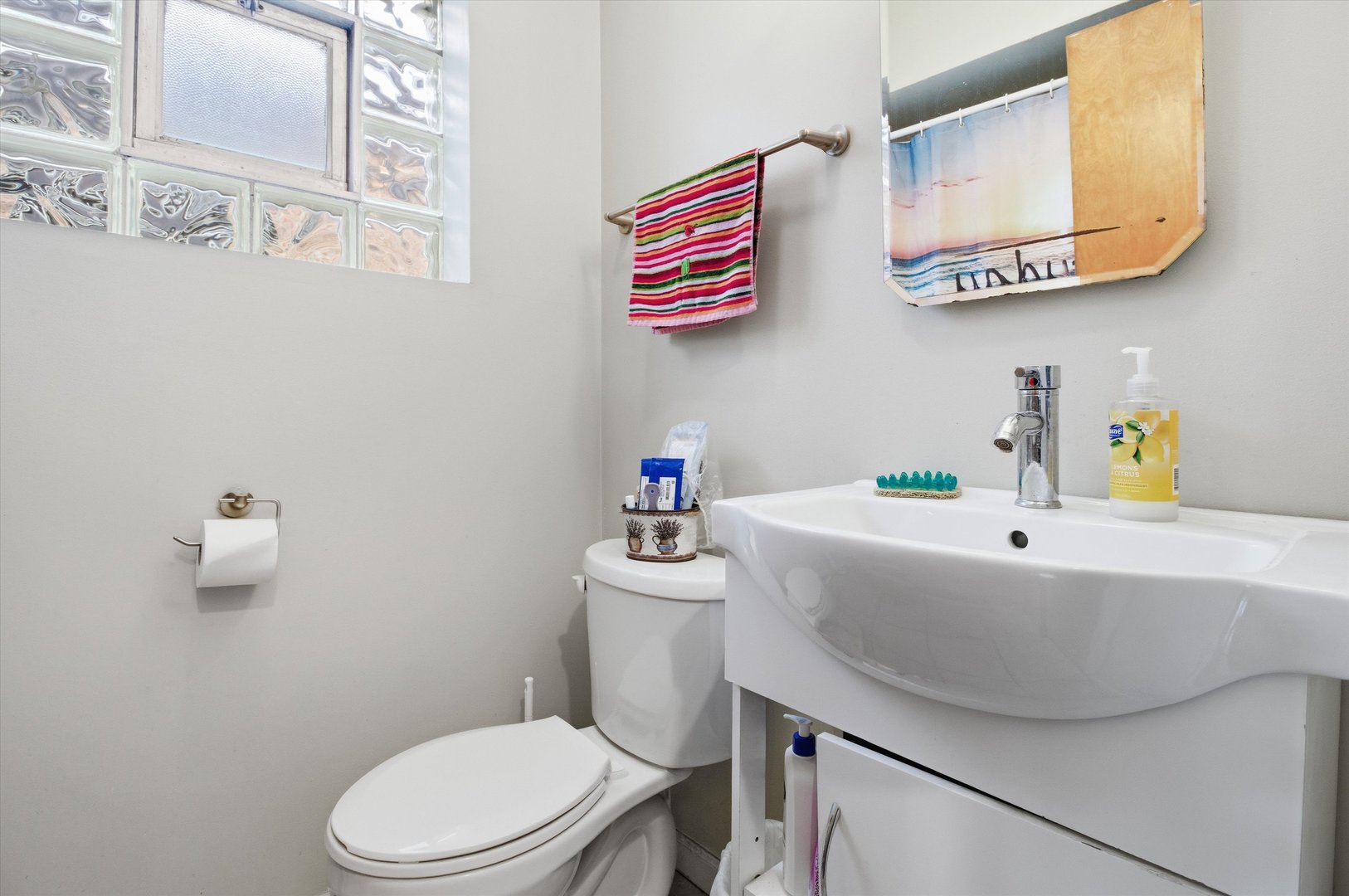 1525 N Springfield Avenue, Chicago, IL 60651