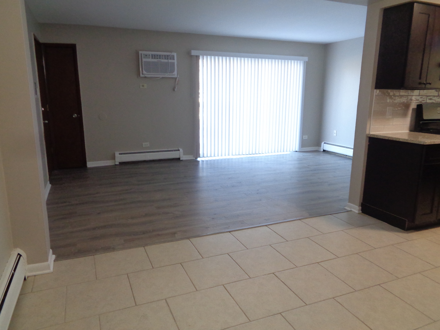 8149 W 83rd Place #1, Justice, IL 60458