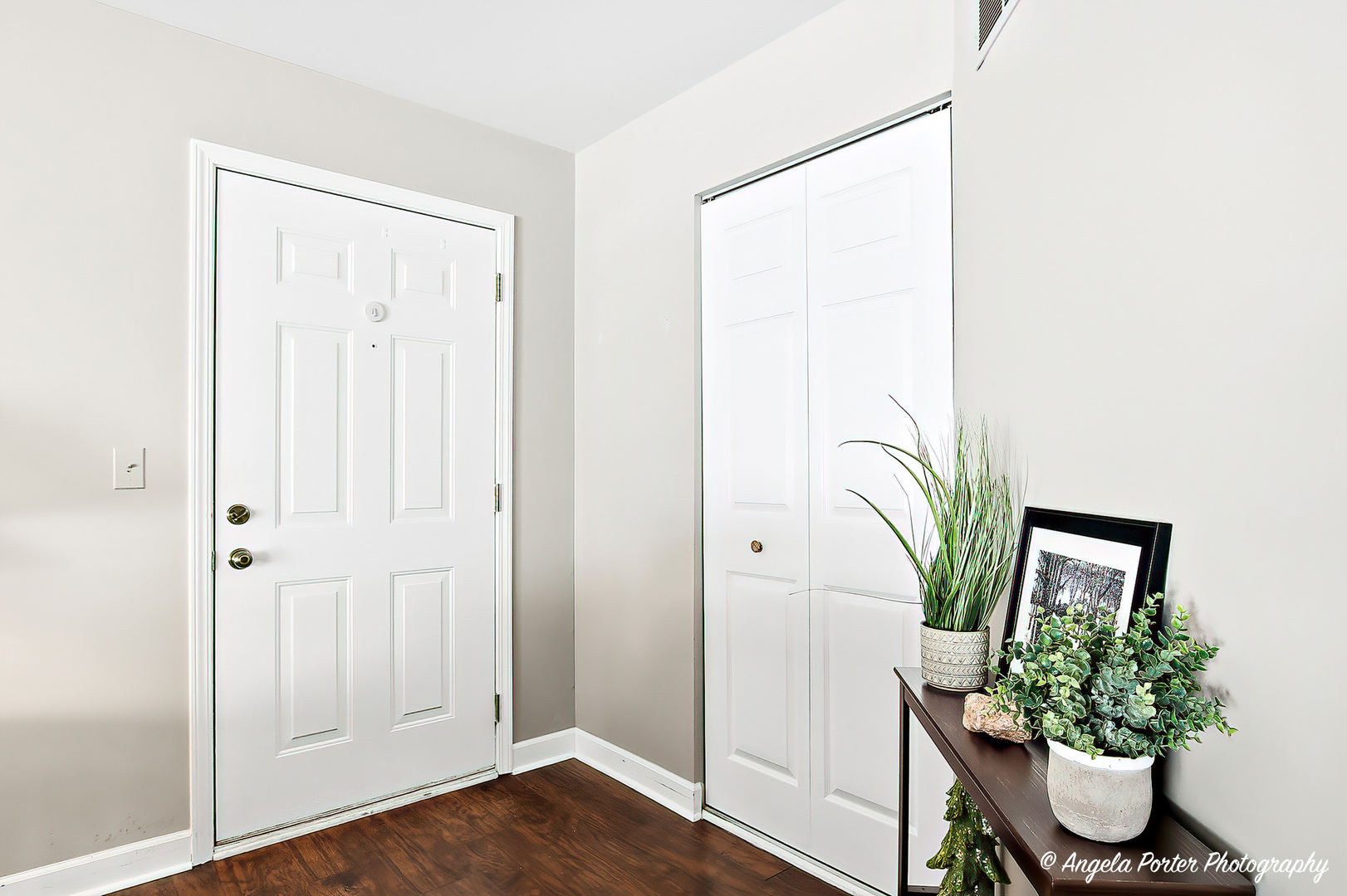 1516 CAMDEN Court #A1, Wheeling, IL 60090