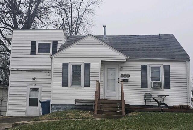 2517 Casey Avenue, Mount Vernon, IL 62864