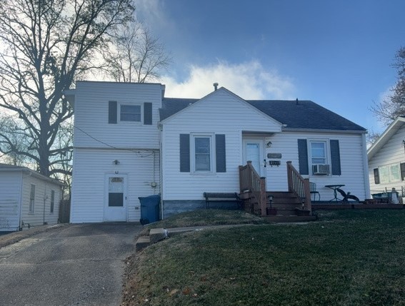 2517 Casey Avenue, Mount Vernon, IL 62864