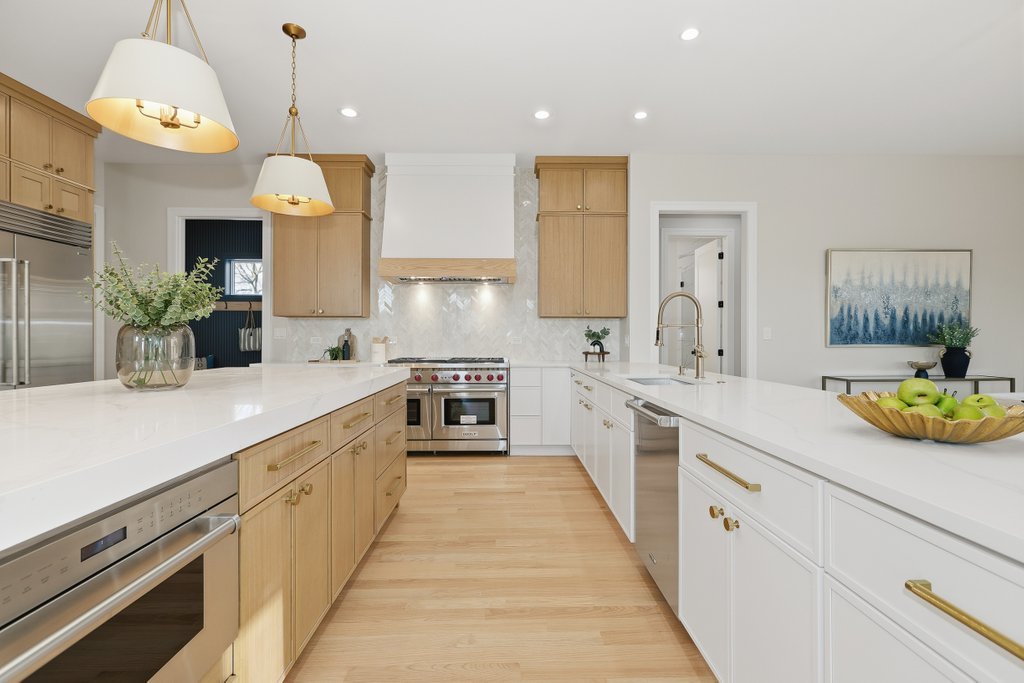 1523 Linden Circle, Lemont, IL 60439