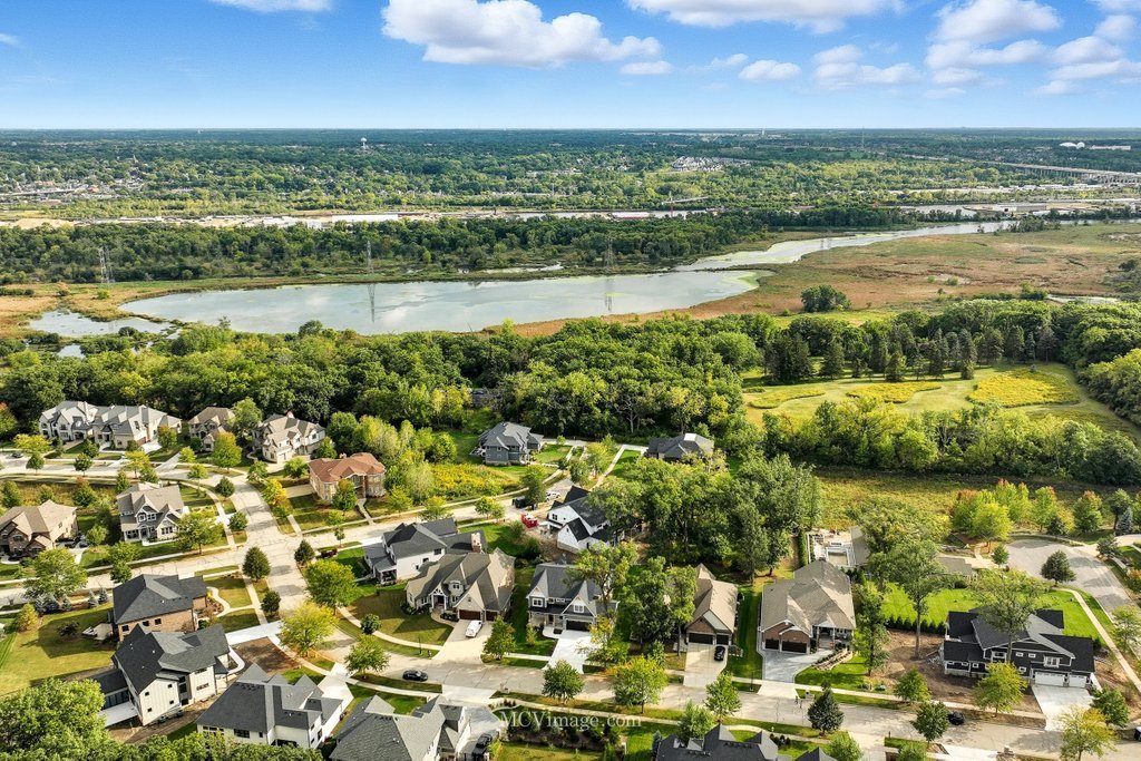 1523 Linden Circle, Lemont, IL 60439